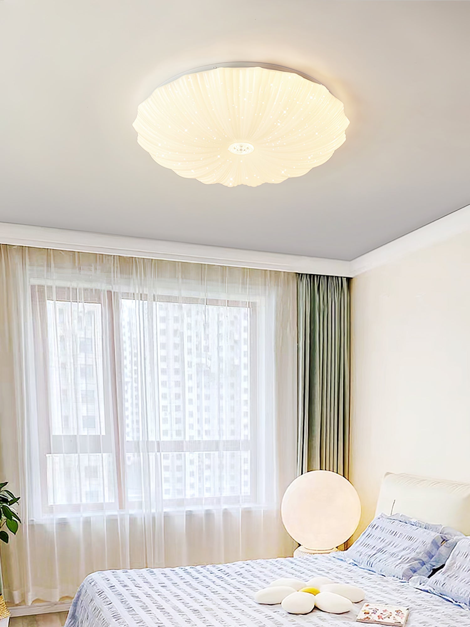 Shell Acrylic Round Ceiling Lamp