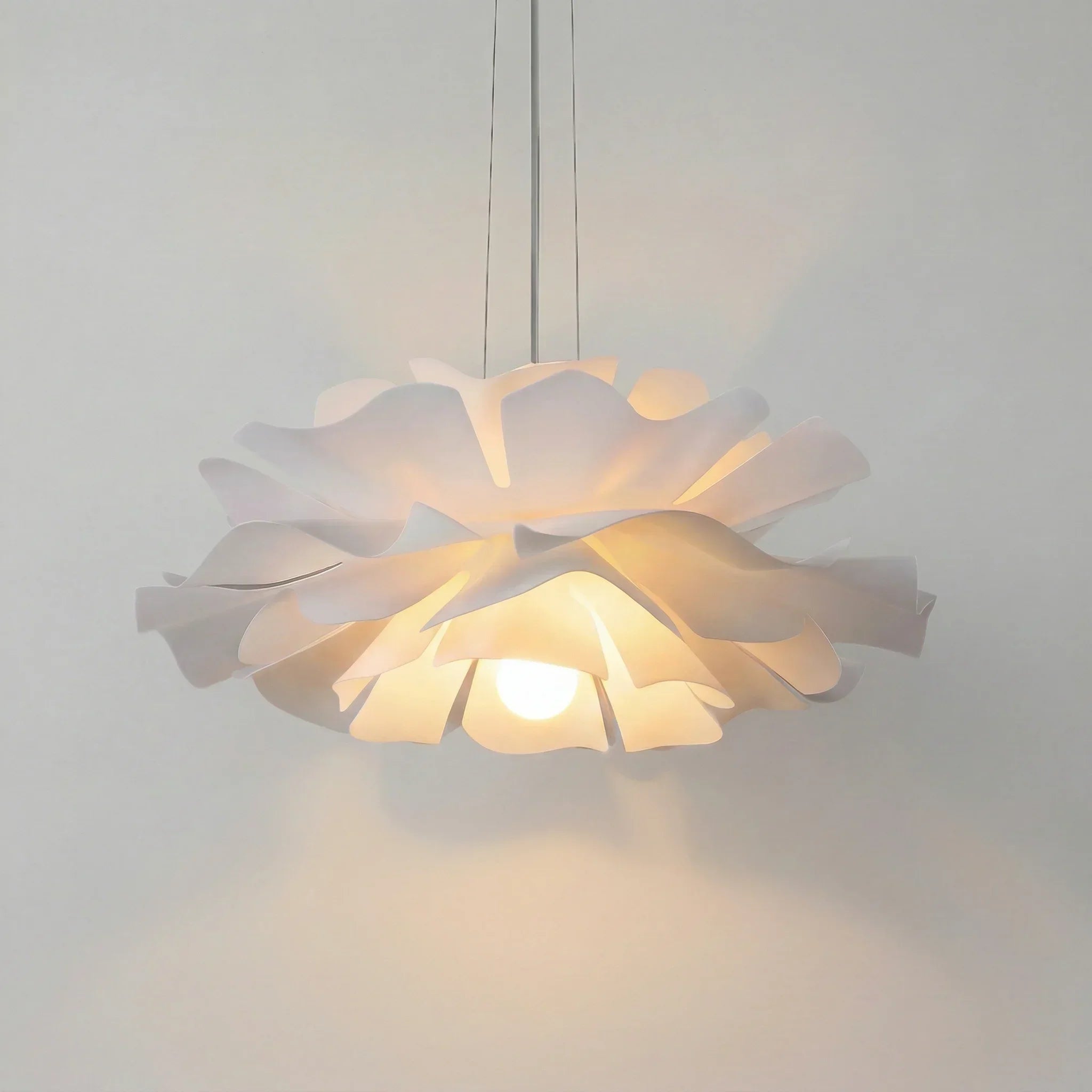 Nordic Lotus Flower Pendant Light - Modern Elegant Floral Chandelier