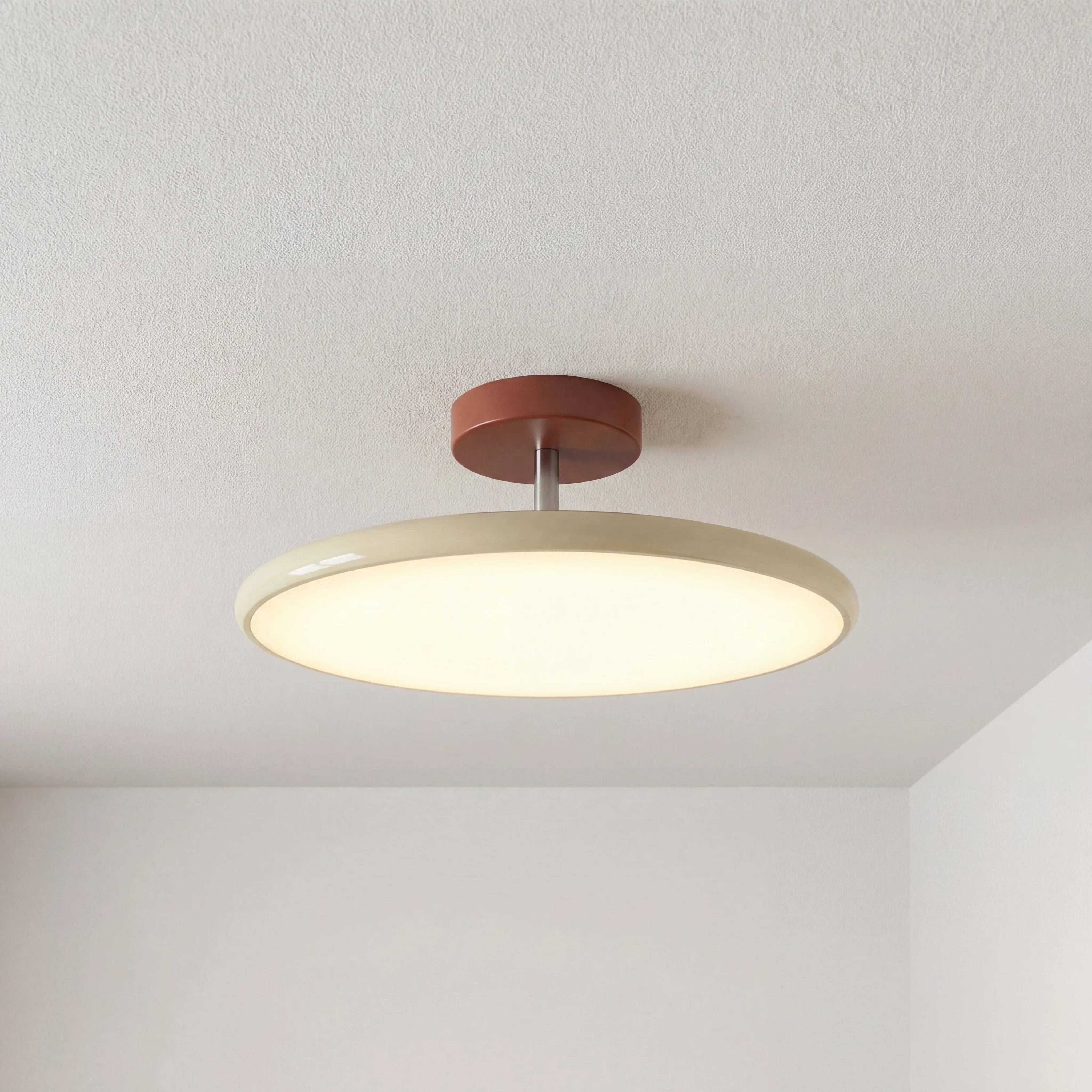 Frigg Lola Adjustable Ceiling Lamp | Vintage Minimalist Nordic LED Flush Mount